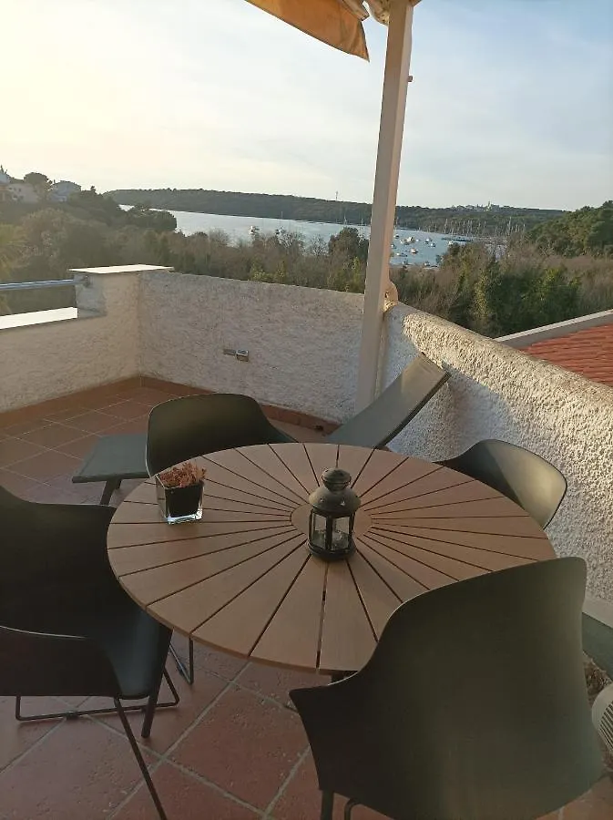 Rozi Apartment Banjole
